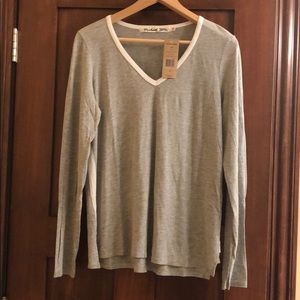 NWT Michael Stars long sleeve v neck tee
